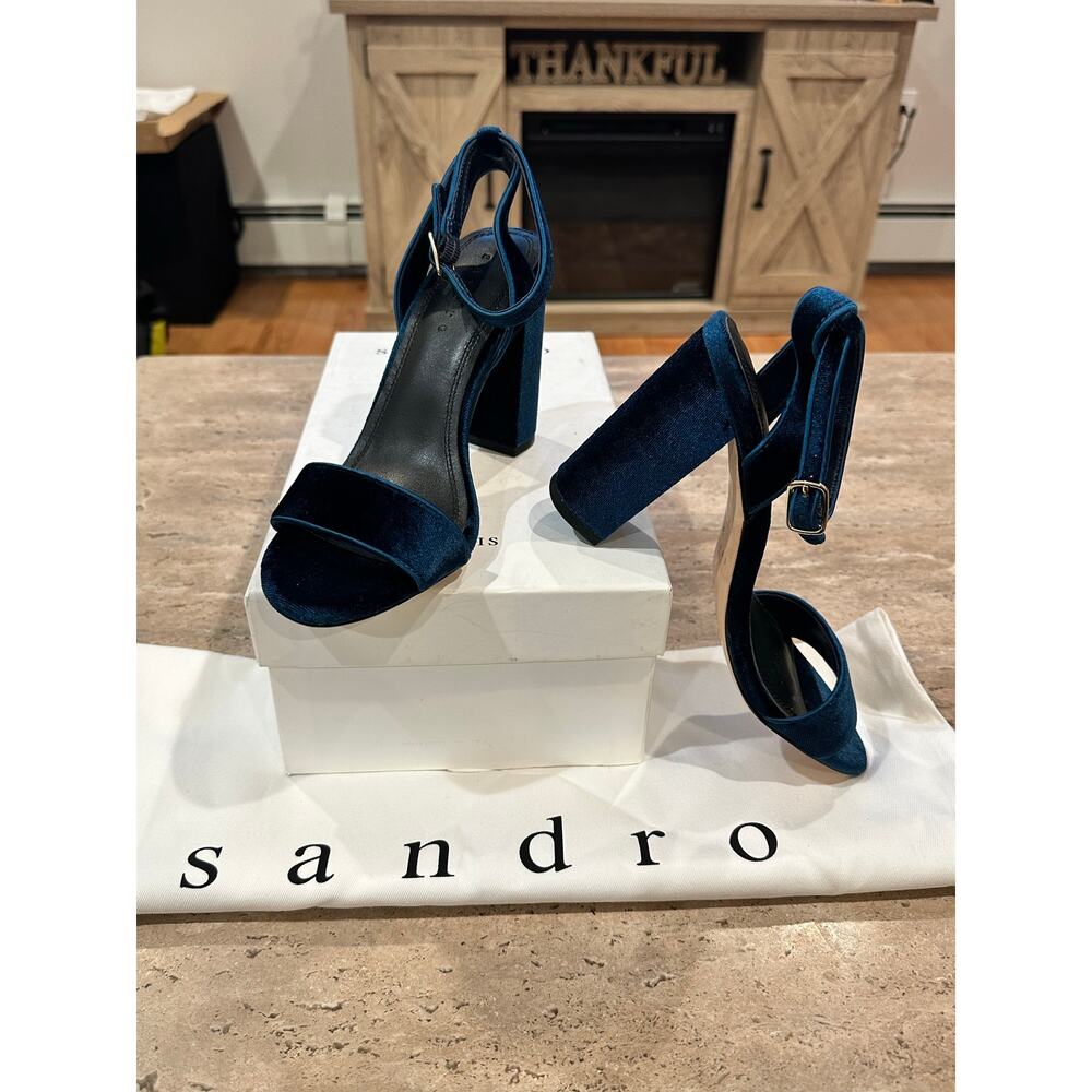 NEW Sandro Adrienne Velvet Block Heels In Turquoise size 36 - Picture 2 of 9